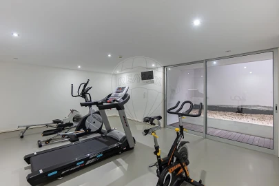 Apartamento T4 para Venda em Arcozelo