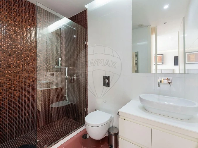 Apartamento T4 para Venda em Arcozelo Foto 19