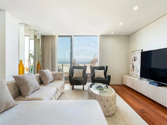 Apartamento T4 para Venda em Arcozelo Foto 23