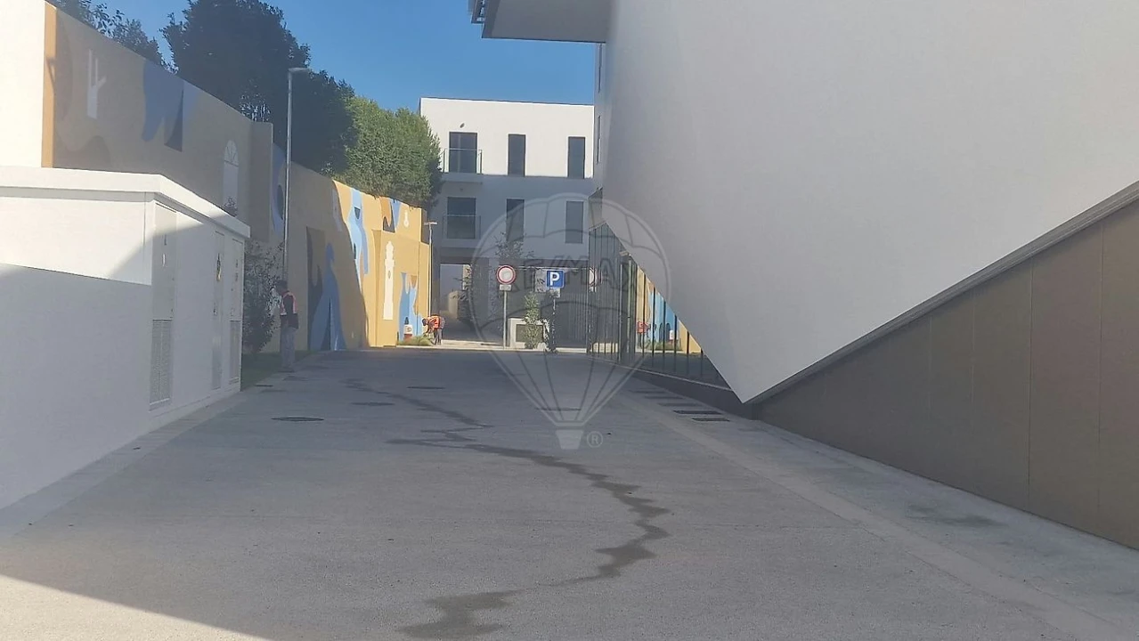 Apartamento T2 para Venda em Cedofeita, Santo Ildefonso, Sé, Miragaia, São Nicolau e Vitória Foto 17