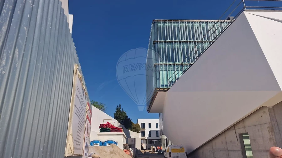 Apartamento T2 para Venda em Cedofeita, Santo Ildefonso, Sé, Miragaia, São Nicolau e Vitória Foto 3