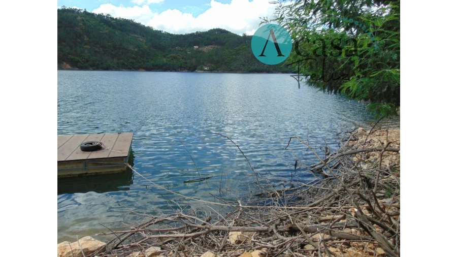Terreno para Venda em Vila de Rei Foto 2