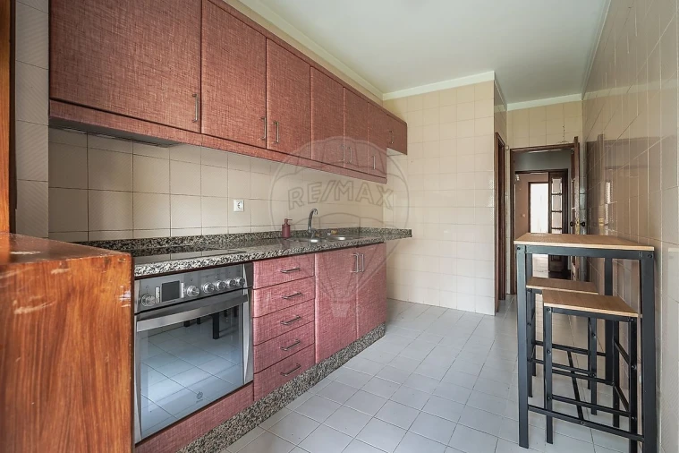 Apartamento T2 para Arrendamento em São Mamede de Infesta e Senhora da Hora Foto 8