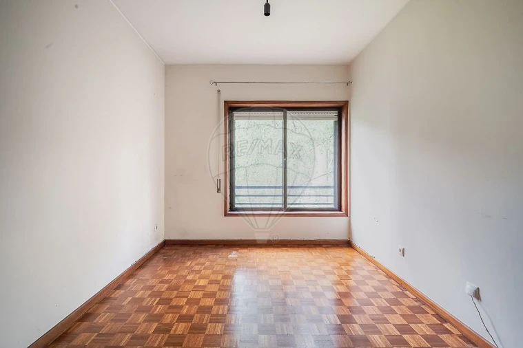 Apartamento T2 para Arrendamento em São Mamede de Infesta e Senhora da Hora Foto 18