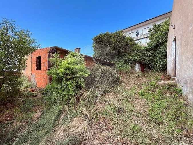 Moradia T2 para Venda em Maxial e Monte Redondo Foto 8
