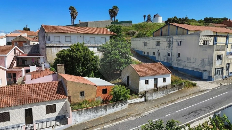 Moradia T2 para Venda em Maxial e Monte Redondo Foto 12