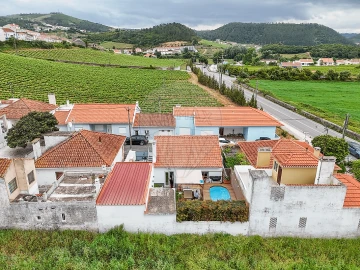 Moradia T2 para Venda em Santa Maria, São Pedro e Matacães