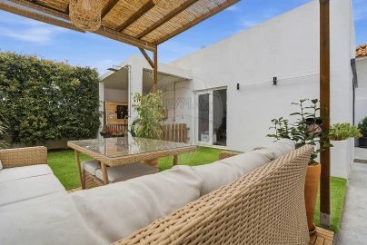 Moradia T2 para Venda em Santa Maria, São Pedro e Matacães