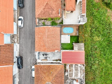 Moradia T2 para Venda em Santa Maria, São Pedro e Matacães