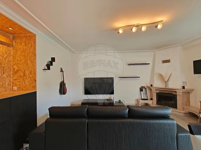 Apartamento T2 para Venda em Santa Maria, São Pedro e Matacães Foto 2