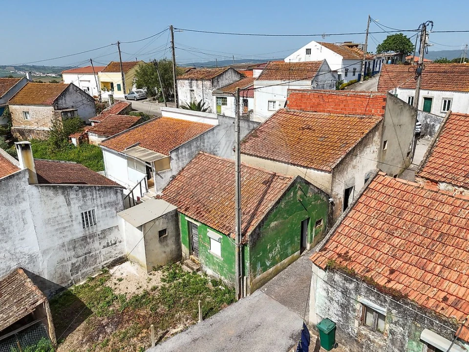 Moradia T3 para Venda em Olhalvo Foto 35