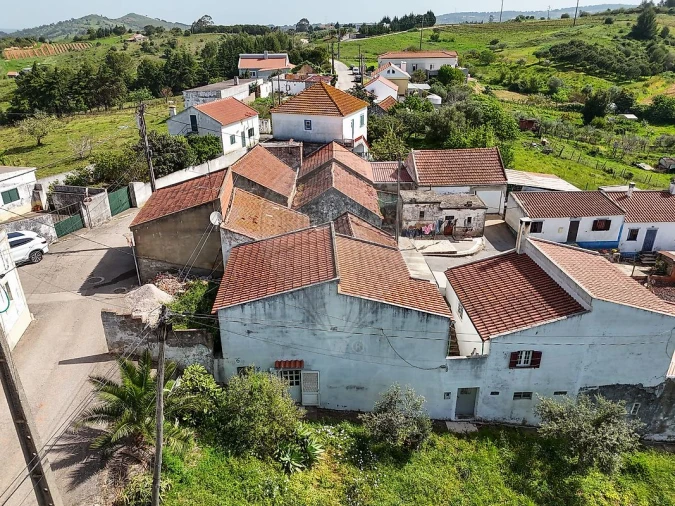 Moradia T3 para Venda em Olhalvo Foto 31