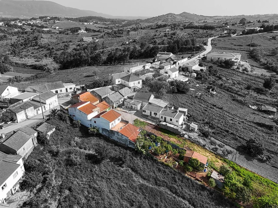 Moradia T3 para Venda em Olhalvo Foto 26