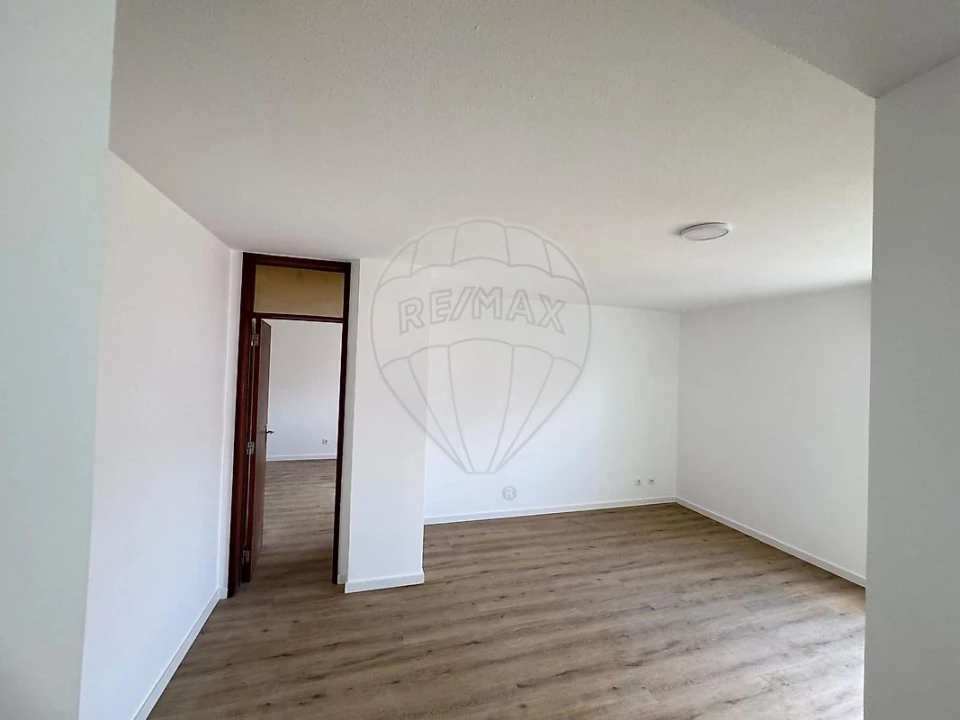 Apartamento T1 para Venda em Setubal (São Sebastião) Foto 6