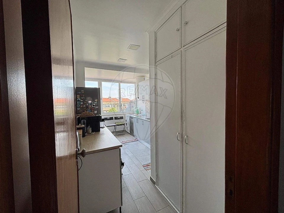 Apartamento T3 para Venda em Póvoa de Santa Iria e Forte da Casa Foto 21