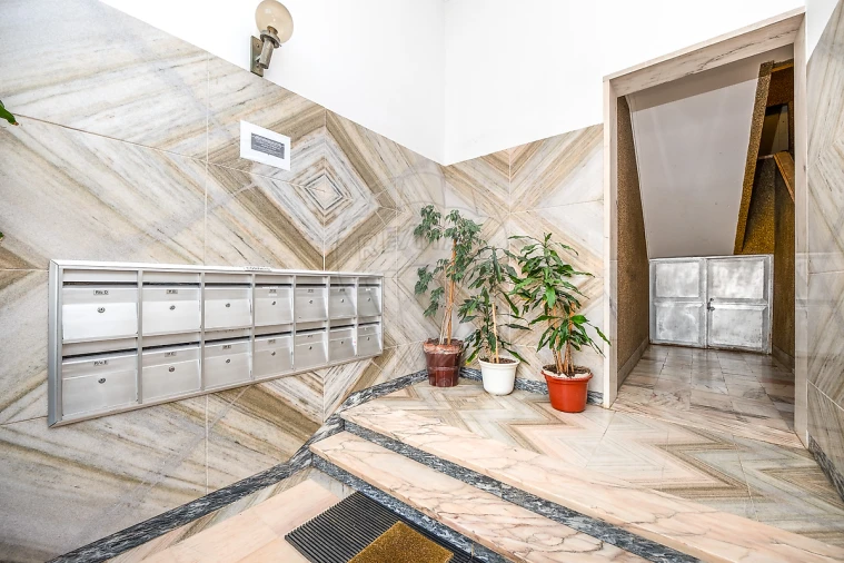 Apartamento T3 para Venda em Póvoa de Santa Iria e Forte da Casa Foto 23