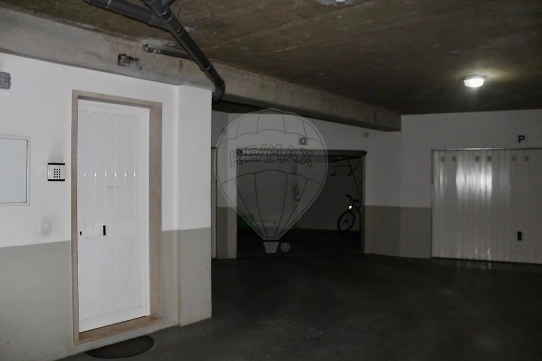 Garagem para Venda em Arruda dos Vinhos Foto 13