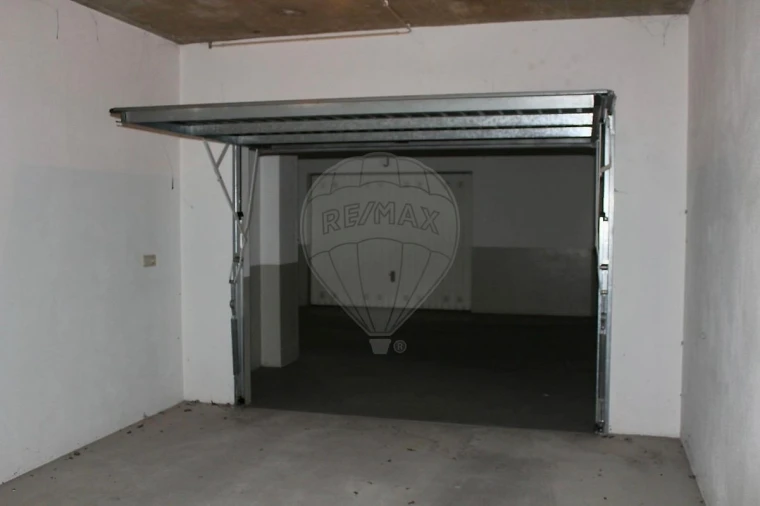 Garagem para Venda em Arruda dos Vinhos Foto 14