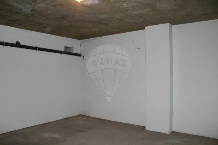 Garagem para Venda em Arruda dos Vinhos Foto 17