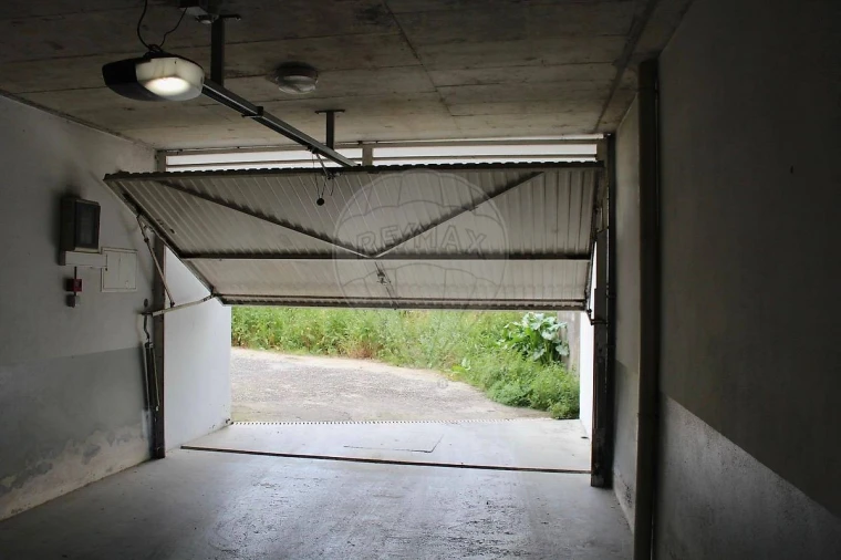 Garagem para Venda em Arruda dos Vinhos Foto 4