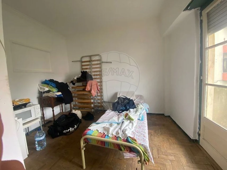 Prédio para Venda em Encosta do Sol Foto 3