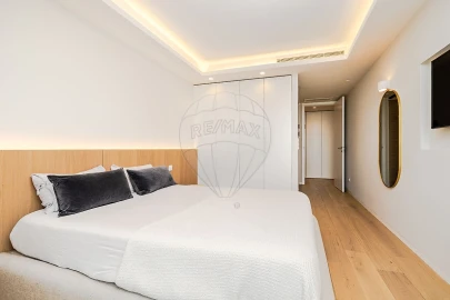 Apartamento T3 para Venda em Campolide