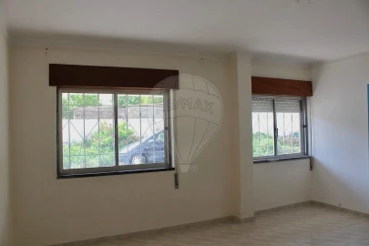 Apartamento T3 para Venda em Arruda dos Vinhos