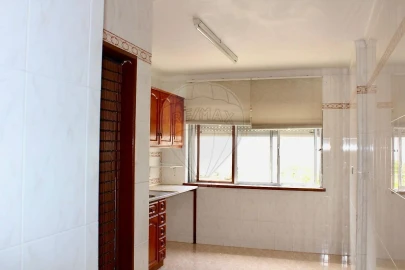 Apartamento T3 para Venda em Arruda dos Vinhos
