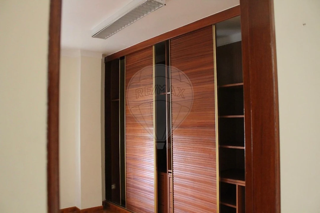 Apartamento T3 para Venda em Arruda dos Vinhos Foto 10
