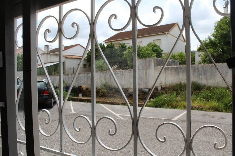 Apartamento T3 para Venda em Arruda dos Vinhos Foto 4