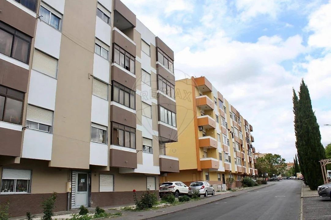 Apartamento T3 para Venda em Arruda dos Vinhos Foto 7