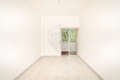 Apartamento T2 para Venda em Póvoa de Santa Iria e Forte da Casa
