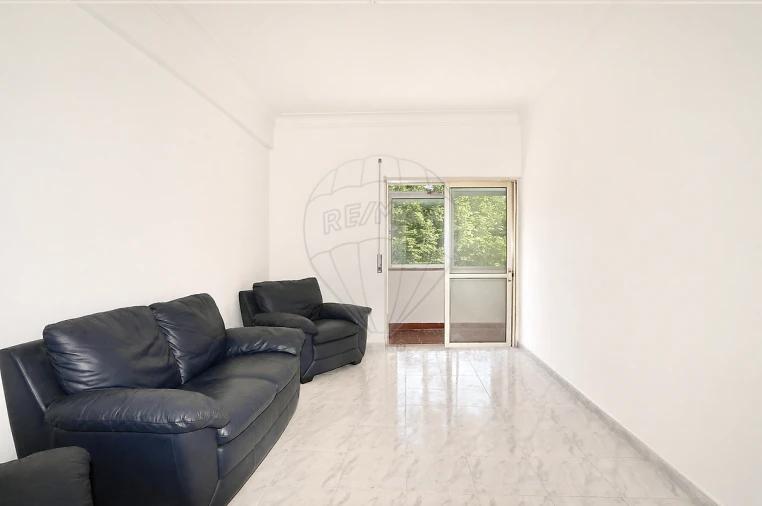 Apartamento T2 para Venda em Póvoa de Santa Iria e Forte da Casa Foto 7