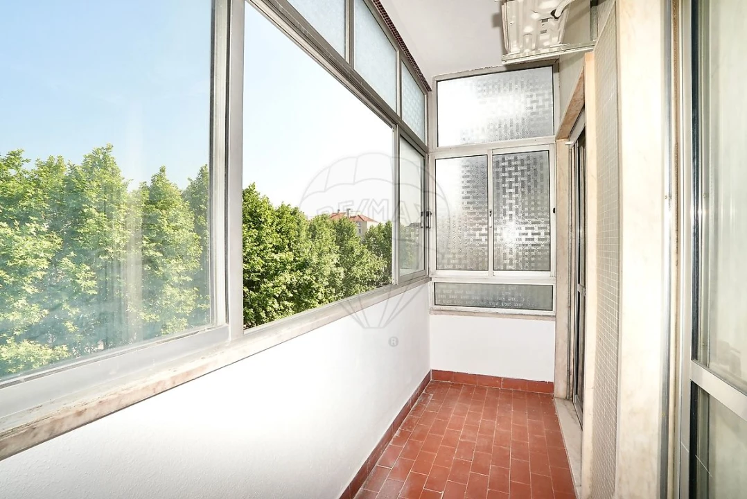 Apartamento T2 para Venda em Póvoa de Santa Iria e Forte da Casa Foto 12