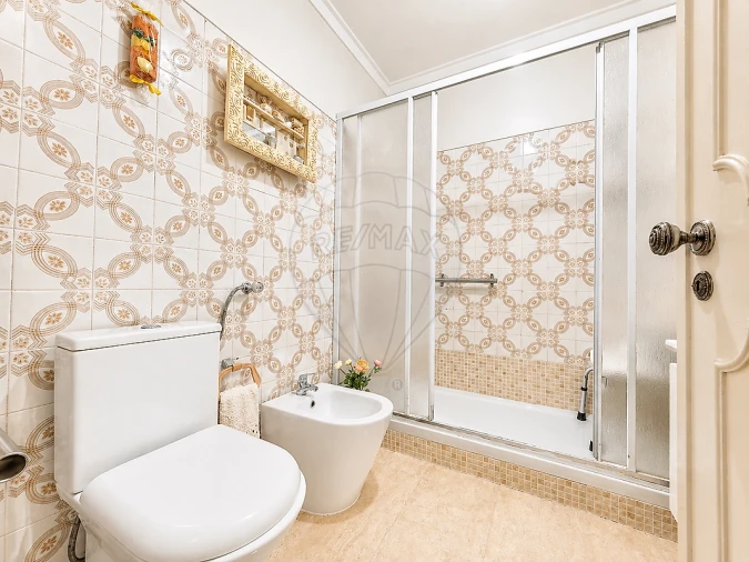 Apartamento T2 para Venda em Agualva e Mira-Sintra Foto 16