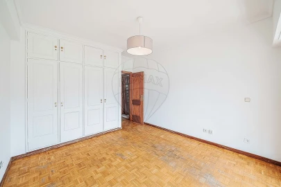 Apartamento T2 para Venda em Lumiar