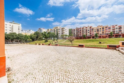 Apartamento T2 para Venda em Lumiar