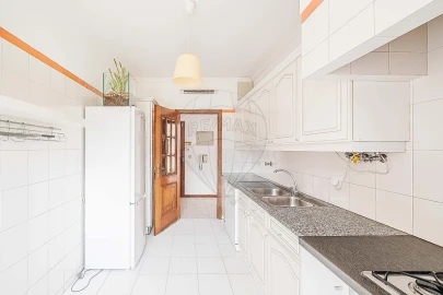 Apartamento T2 para Venda em Lumiar