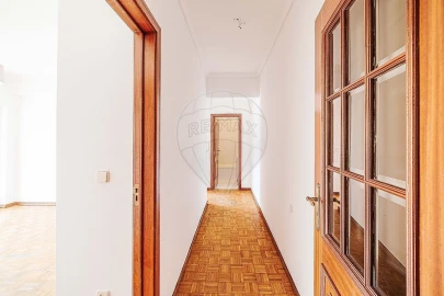 Apartamento T2 para Venda em Lumiar