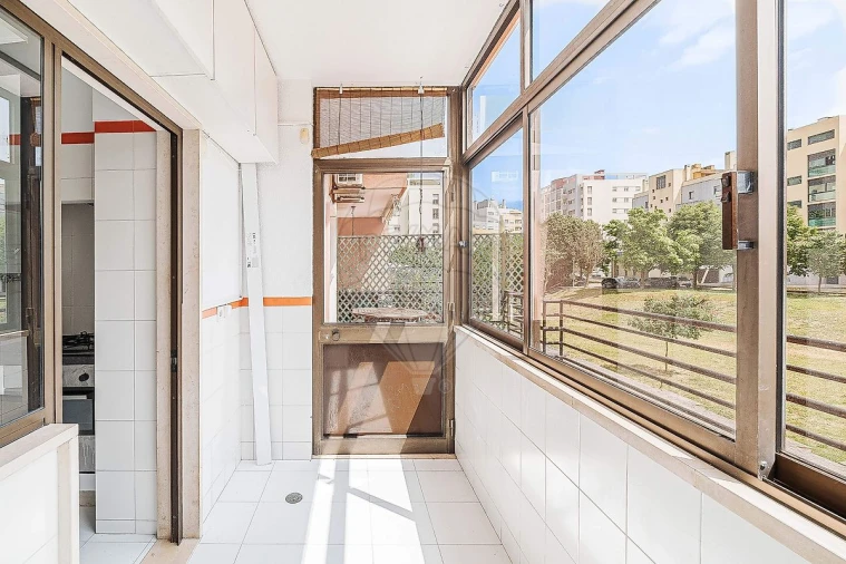 Apartamento T2 para Venda em Lumiar Foto 26