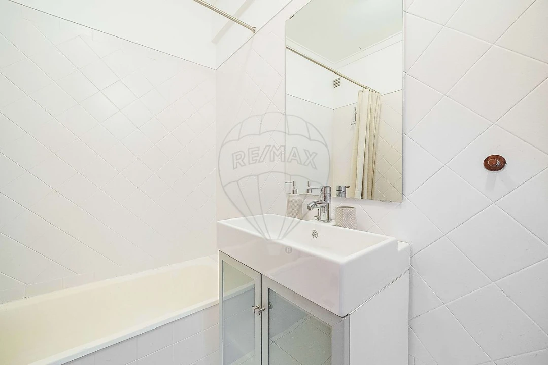 Apartamento T2 para Venda em Lumiar Foto 13
