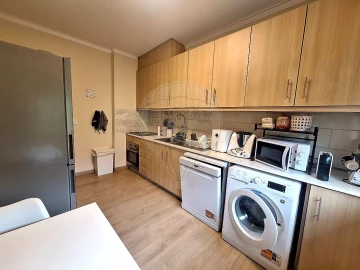 Apartamento T2 para Venda em Queluz e Belas