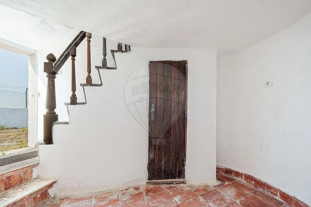 Armazém para Venda em Lousa Foto 8