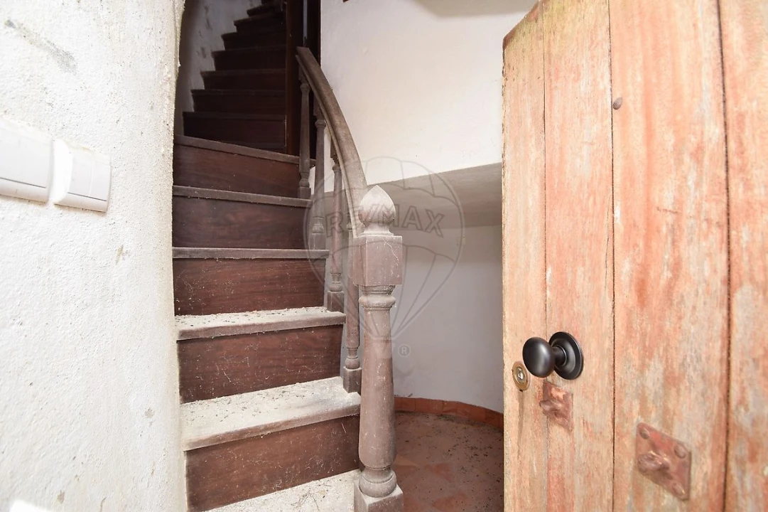 Armazém para Venda em Lousa Foto 23