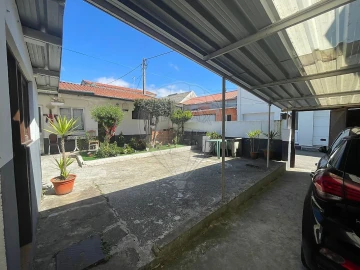 Moradia T5 para Venda em Rio Meão