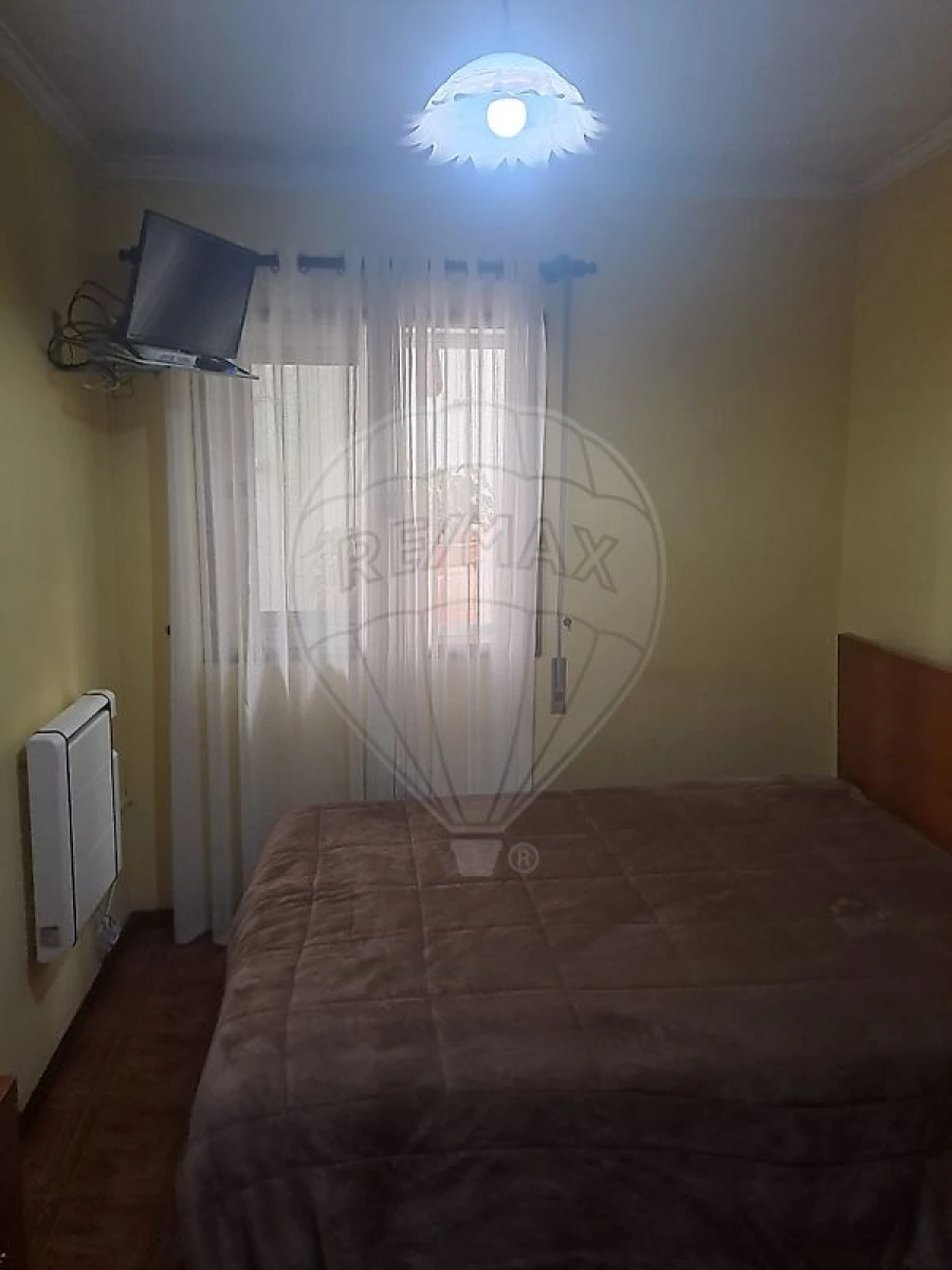 Moradia T5 para Venda em Rio Meão Foto 8