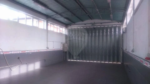 Armazém para Venda em Ovar, São João, Arada e São Vicente de Pereira Jusã