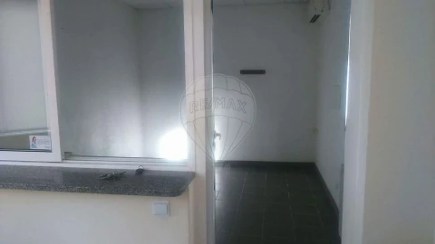Armazém para Venda em Ovar, São João, Arada e São Vicente de Pereira Jusã