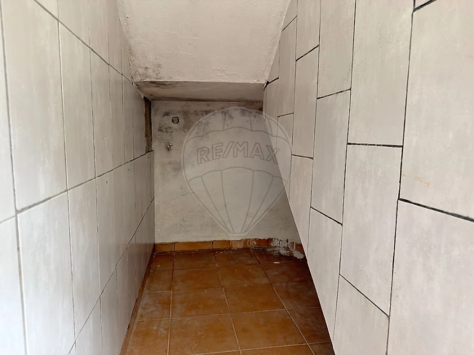 Moradia T2 para Venda em Meca Foto 44
