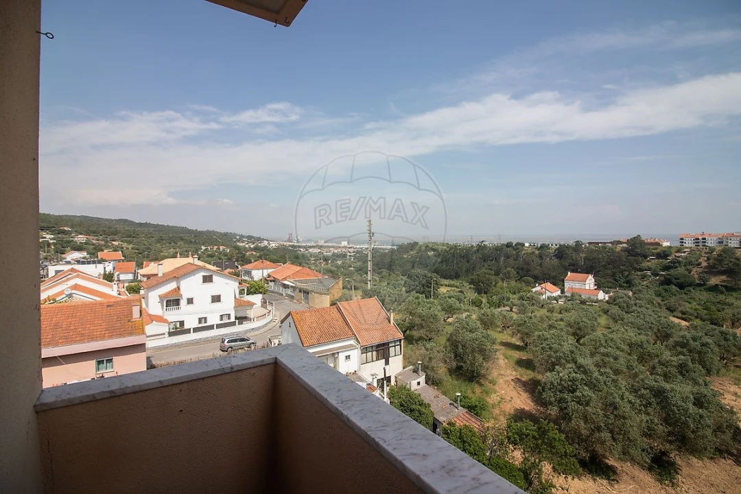 Apartamento T2 para Venda em Alverca do Ribatejo e Sobralinho Foto 10